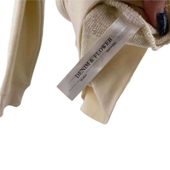 Cream Crewneck Sweatshirt Mens Size Medium Minimalist Basic D&F Ricky Singh Top - Picture 6 of 7